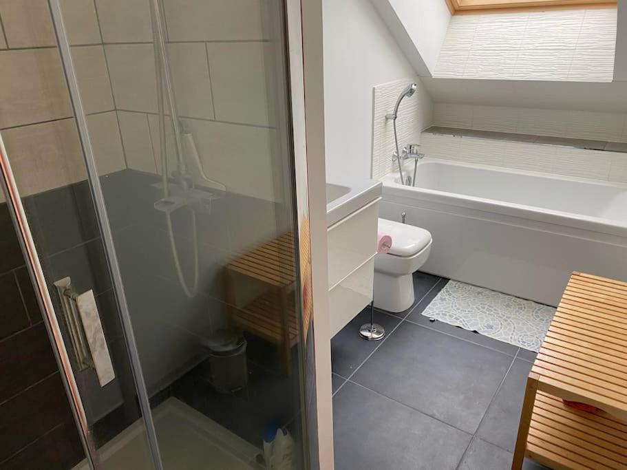 Maison Confortable Pour 10 Personnes Avec Jacuzzi Houlgate Extérieur photo